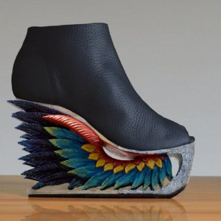 Women's Wing Hand Carved Vietnam Traditional Lacquer | Canada  Women's Wing Hand Carved Vietnam Traditional Lacquer | Canada